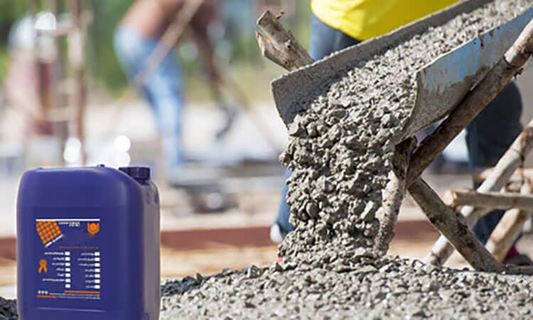 تسریع کننده بتن و انواع آن